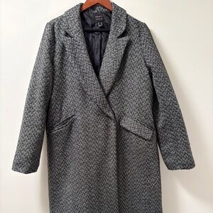 Forever 21 Black and White Herringbone Coat